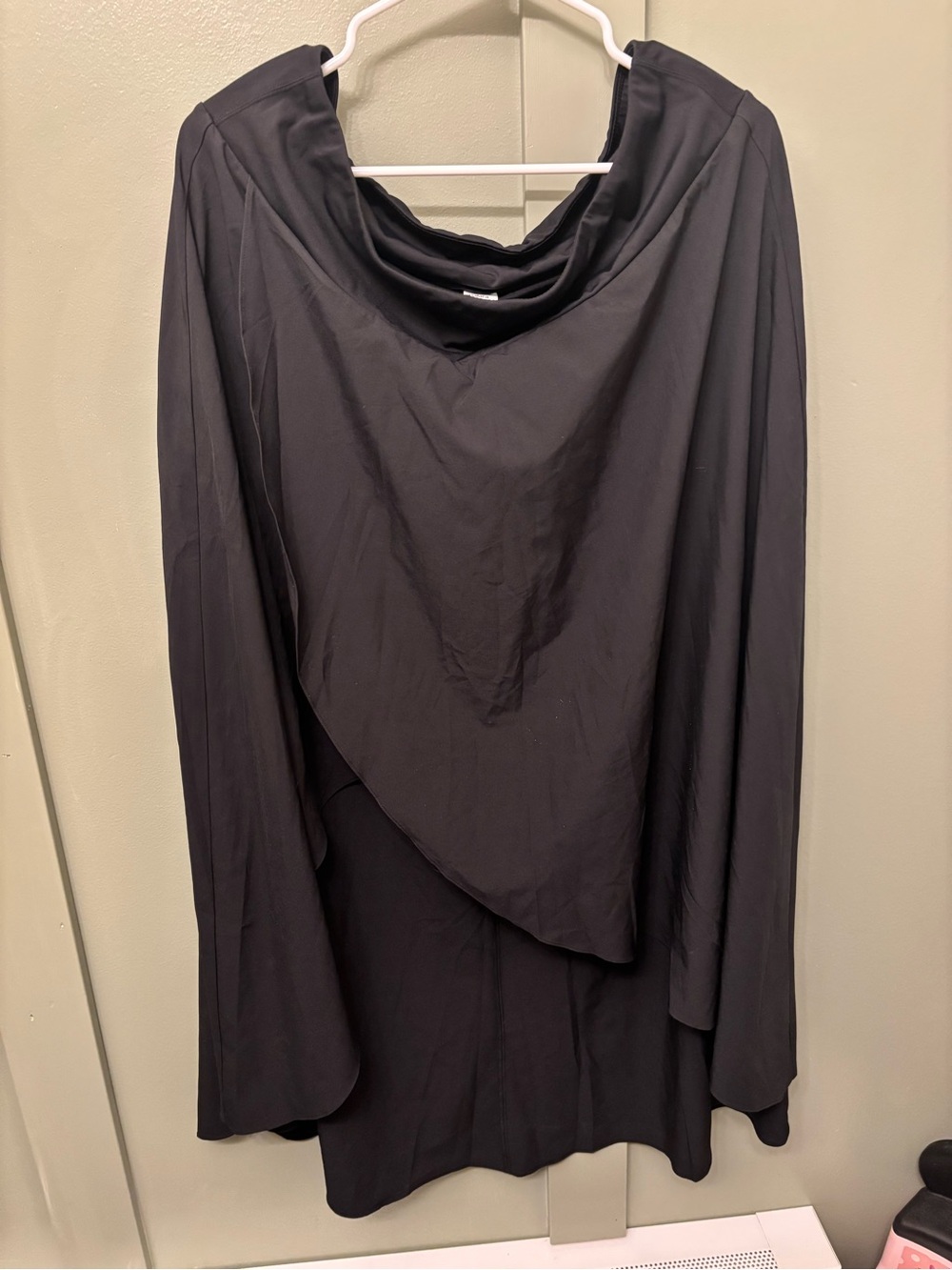 HALARA Black Asymmetrical Draped Skirt
